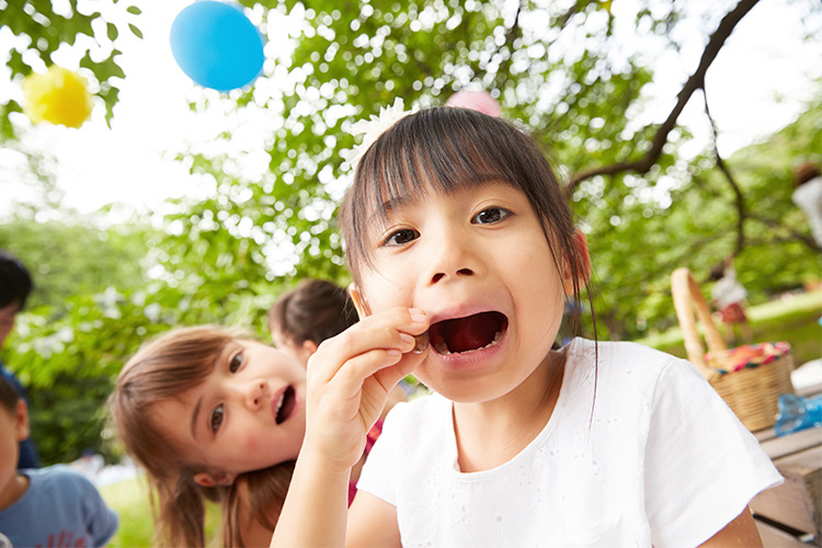 子どもの矯正はいつ始めたらいいの？